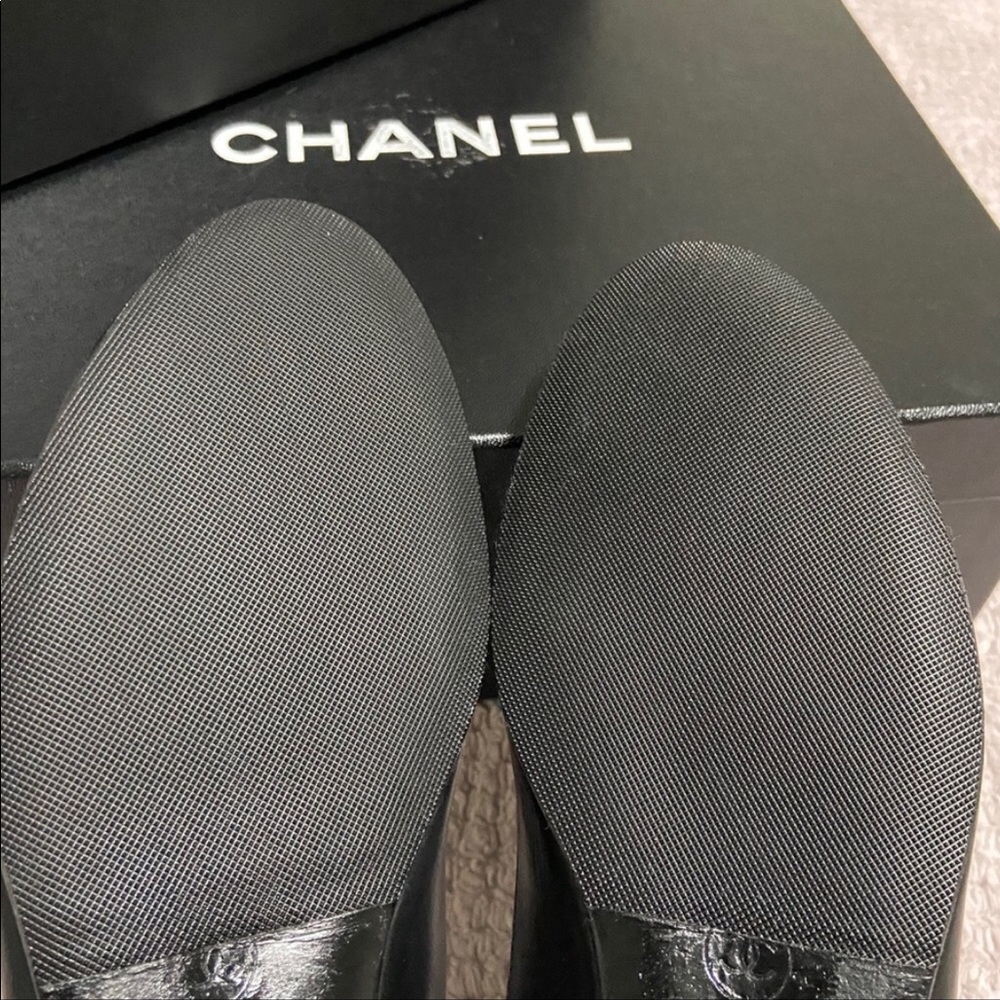 Rare Chanel lucky charms Ballerinas / Mary Jane’s in black - Picture 9 of 10